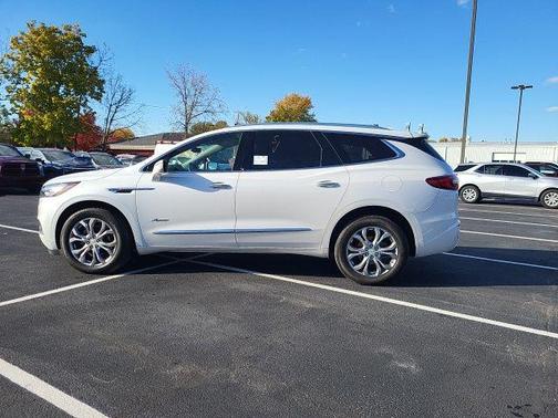 2021 Buick Enclave AWD Avenir