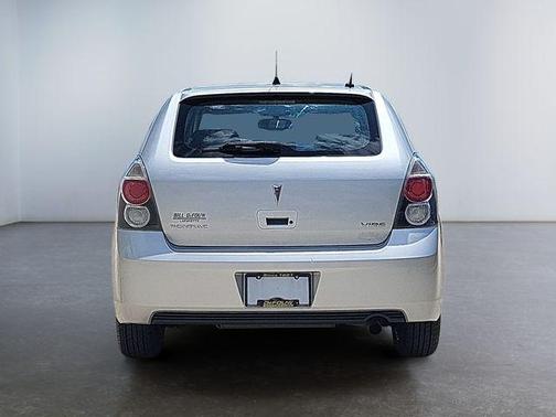 2009 Pontiac Vibe Base
