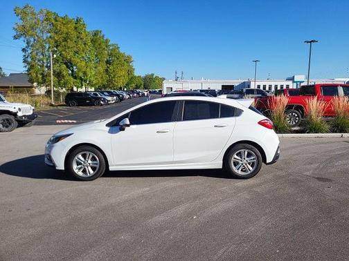 2017 Chevrolet Cruze LT