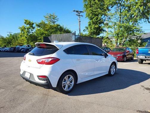 2017 Chevrolet Cruze LT