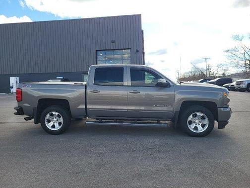 2017 Chevrolet Silverado 1500 2LT