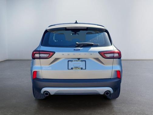 2023 Ford Escape SE