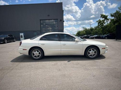 2003 Oldsmobile Aurora 4.0