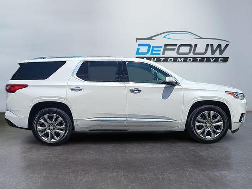 2021 Chevrolet Traverse Premier