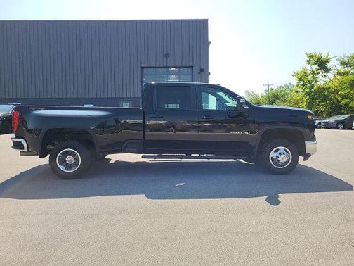 2024 Chevrolet Silverado 3500 LT