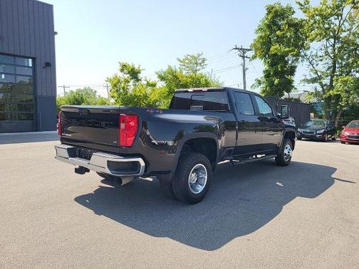 2024 Chevrolet Silverado 3500 LT