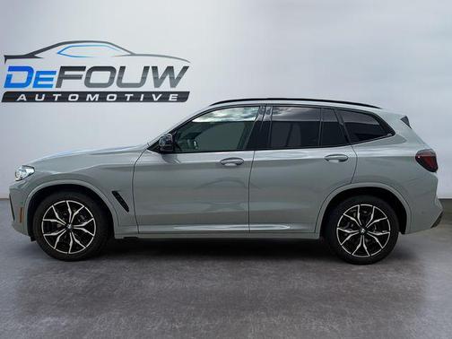 2023 BMW X3 M40i