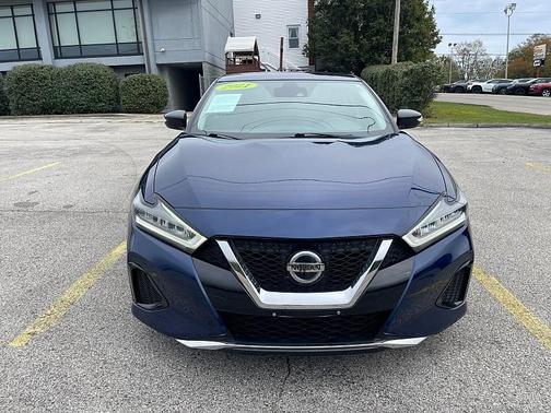 2021 Nissan Maxima SV