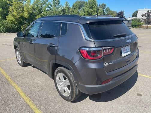 2022 Jeep Compass Latitude