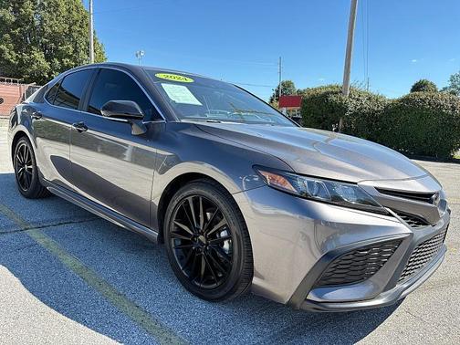 2024 Toyota Camry SE Nightshade