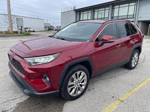 2021 Toyota RAV4 XLE Premium