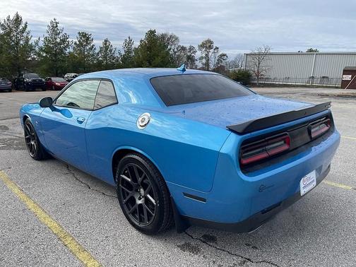 2016 Dodge Challenger R/T Scat Pack