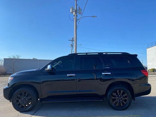 2016 Toyota Sequoia Platinum