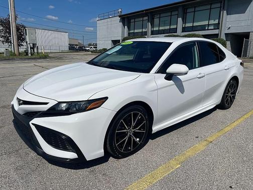 2021 Toyota Camry SE Nightshade