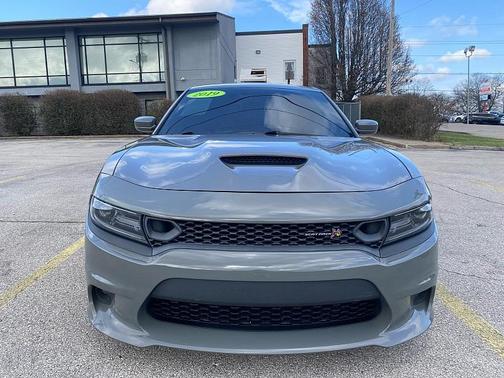 2019 Dodge Charger Scat Pack