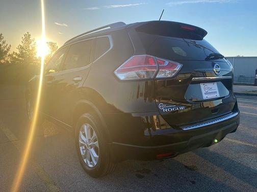 2015 Nissan Rogue SV