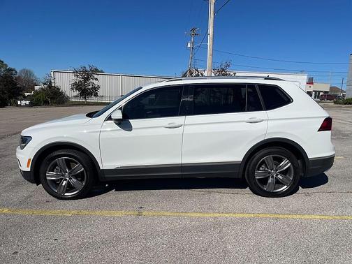 2021 Volkswagen Tiguan 2.0T SEL