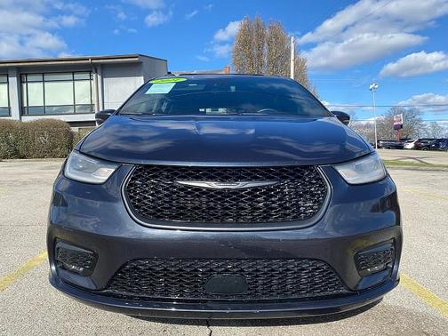 2021 Chrysler Pacifica Touring