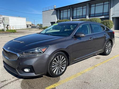 2018 Kia Cadenza Premium
