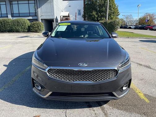 2018 Kia Cadenza Premium