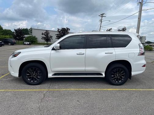 2022 Lexus GX 460 Base