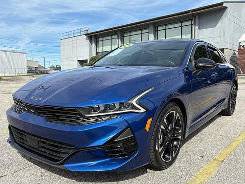 2022 Kia K5 GT-Line