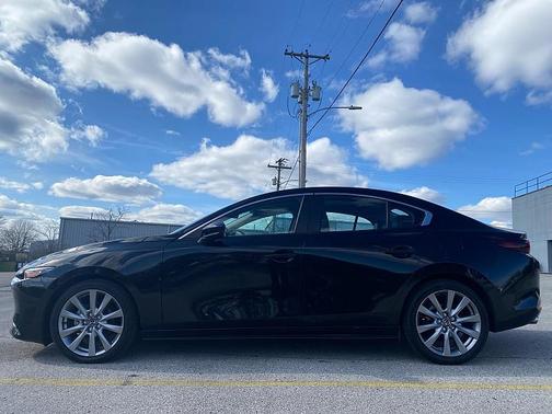 2023 Mazda Mazda3 FWD w/Select Package