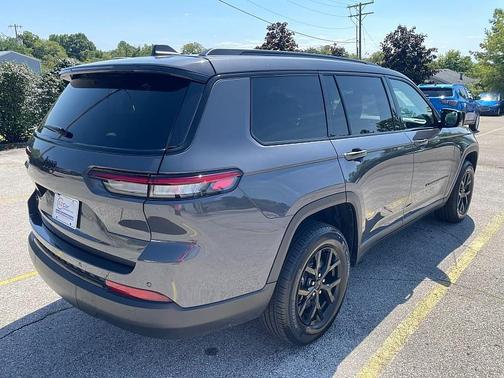 2024 Jeep Grand Cherokee L Laredo