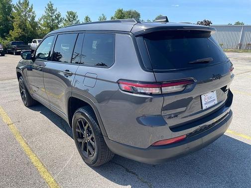 2024 Jeep Grand Cherokee L Laredo