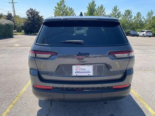 2024 Jeep Grand Cherokee L Laredo