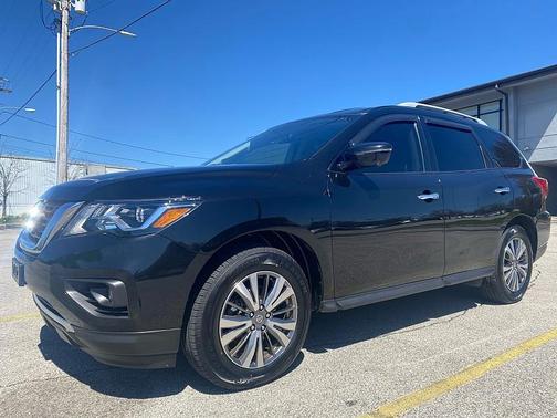 2019 Nissan Pathfinder SL