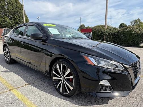 2021 Nissan Altima 2.5 SR