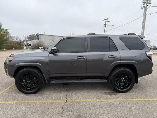 2020 Toyota 4Runner SR5