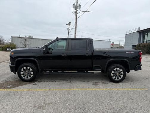 2023 Chevrolet Silverado 2500 Custom