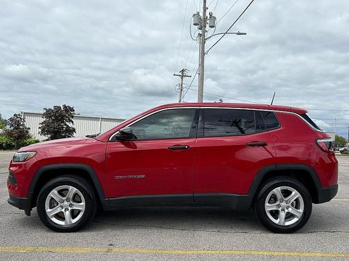 2023 Jeep Compass Sport