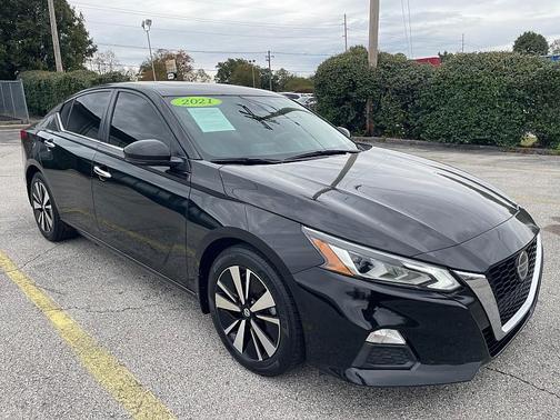 2021 Nissan Altima 2.5 SV