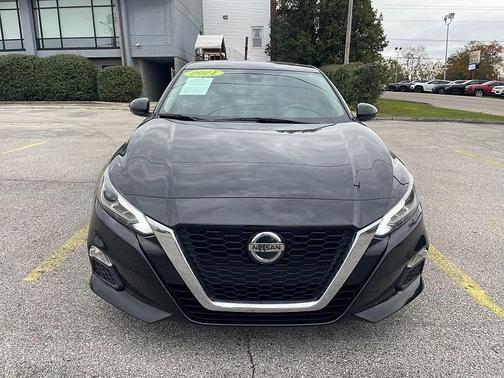 2021 Nissan Altima 2.5 SV