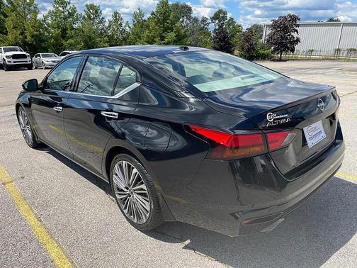 2024 Nissan Altima 2.5 SL