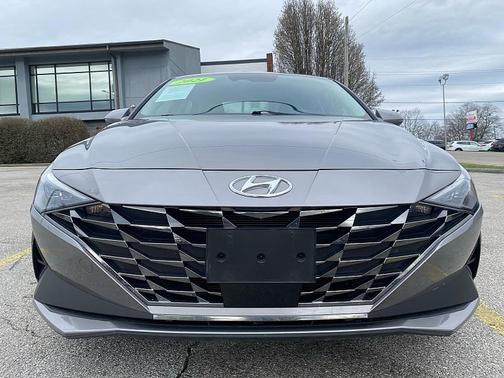 2021 Hyundai ELANTRA Limited