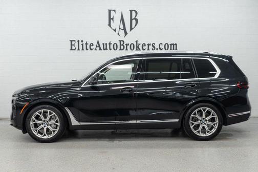 2025 BMW X7 xDrive40i