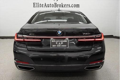 2022 BMW 740 i xDrive