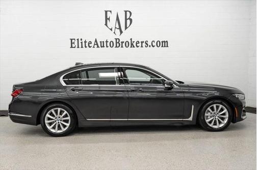 2022 BMW 740 i xDrive