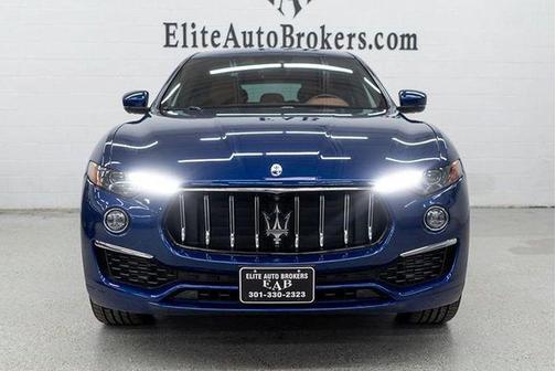 Blu Emozione Metallic 2022 Maserati Levante GT