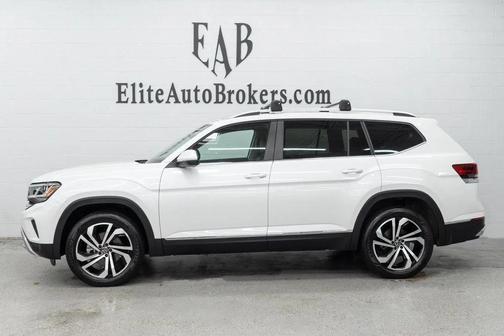 Opal White Pearl 2023 Volkswagen Atlas 3.6L SEL