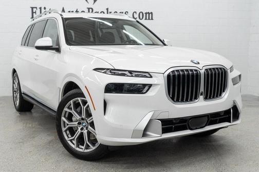 2025 BMW X7 xDrive40i