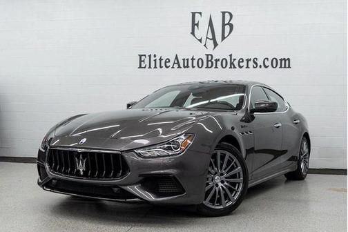 2022 Maserati Ghibli Modena Q4