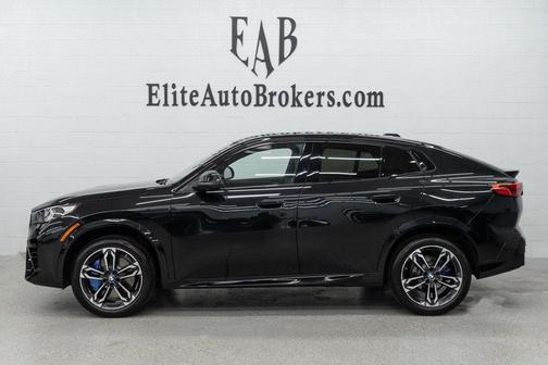 Black Sapphire Metallic 2025 BMW X2 xDrive28i