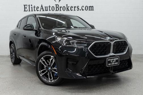 Black Sapphire Metallic 2025 BMW X2 xDrive28i