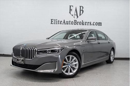 2022 BMW 745e xDrive
