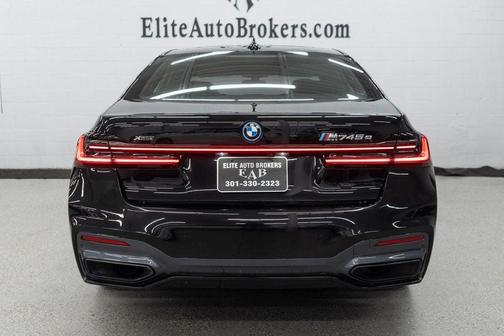2022 BMW 745e xDrive